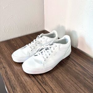 Men’s 12 Leather white sneakers